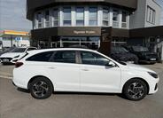 Hyundai i30 11