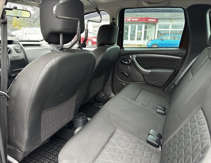 Dacia Duster 14
