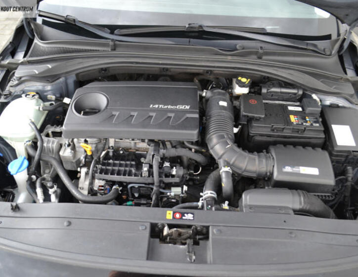 Hyundai i30 47