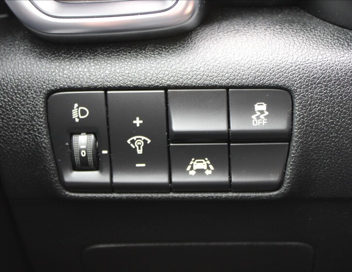 KIA Sportage 12