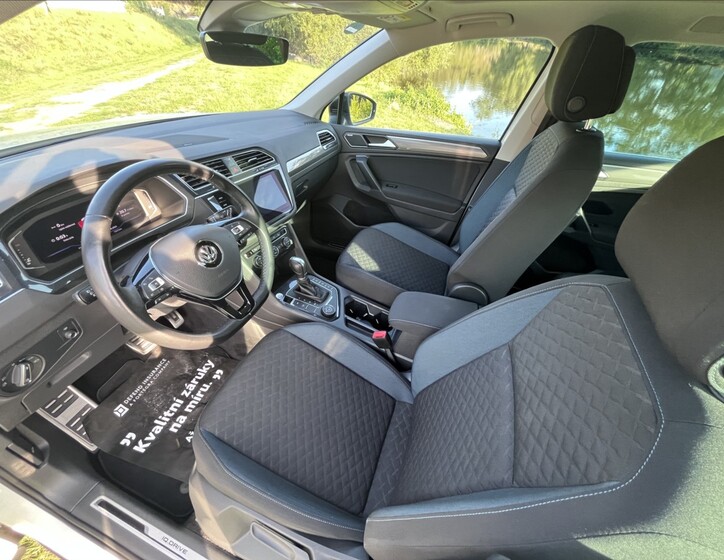 Volkswagen Tiguan 5