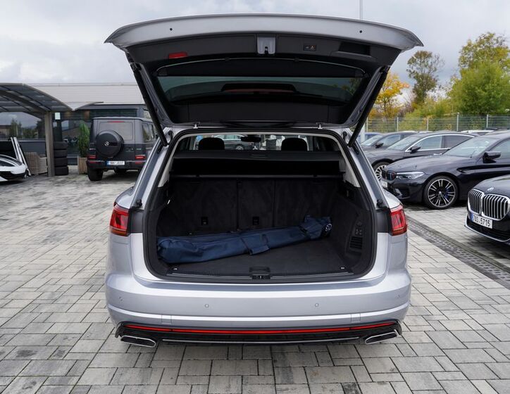 Volkswagen Touareg 11