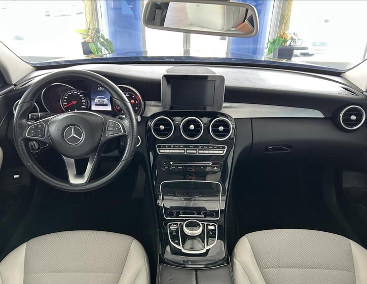 Mercedes-Benz Třídy C 7
