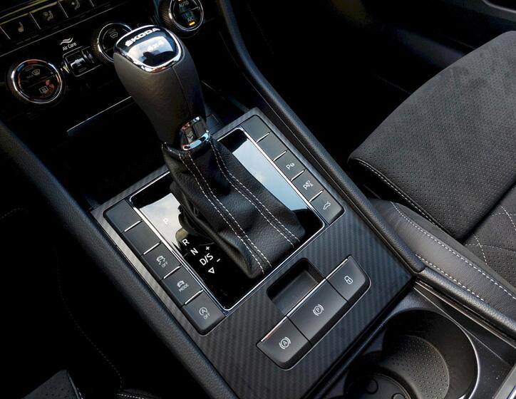 Škoda Superb 25