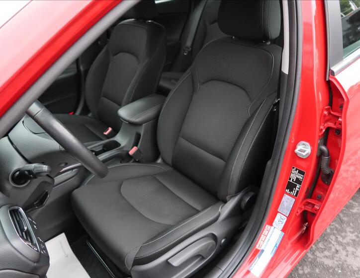 Hyundai i30 10