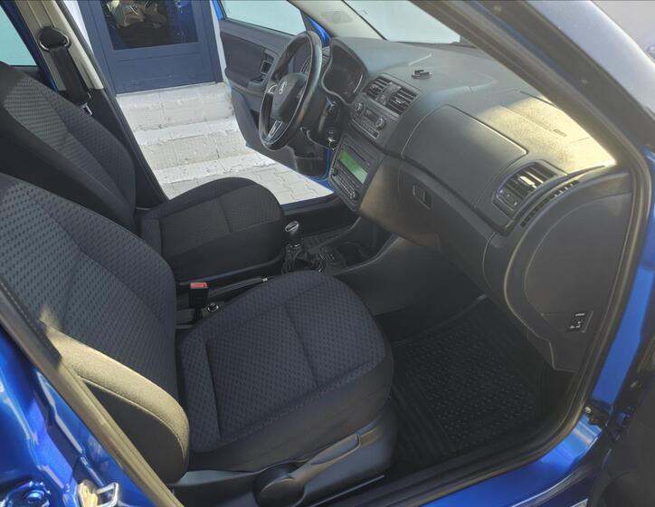 Škoda Fabia 33