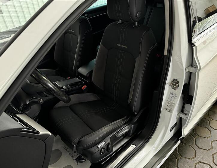 Volkswagen Passat 33