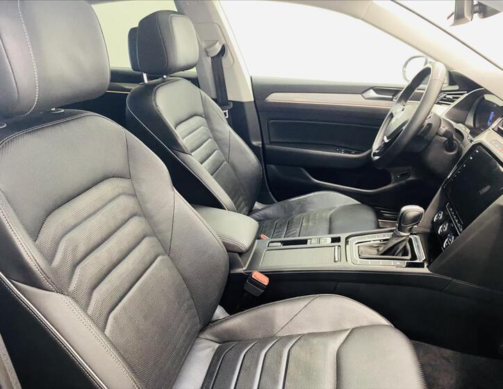 Volkswagen Arteon 8