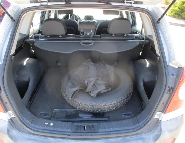 Opel Antara 9
