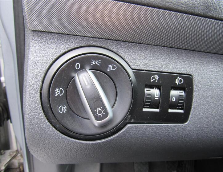 Volkswagen Touran 20
