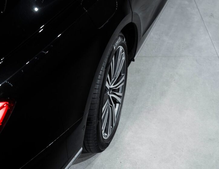 Audi A8 39