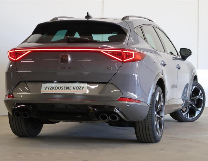 Cupra Formentor 2