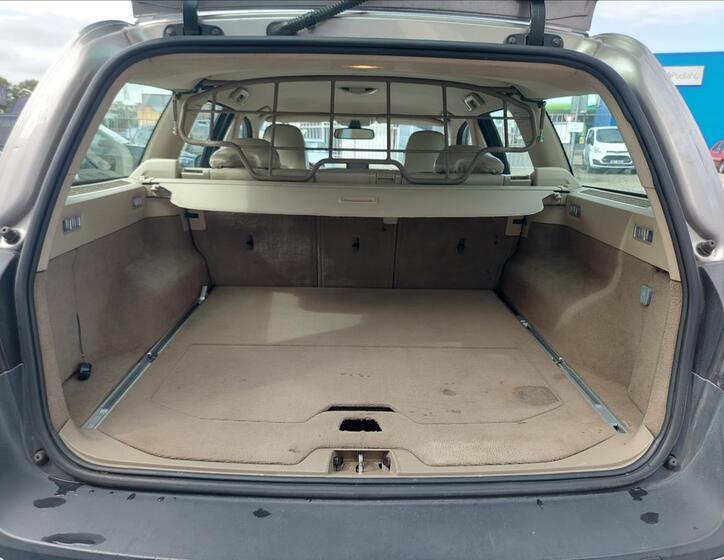 Volvo XC70 14