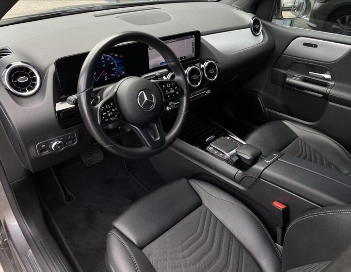 Mercedes-Benz Třídy B 9