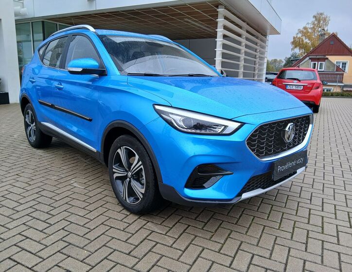 MG ZS 8