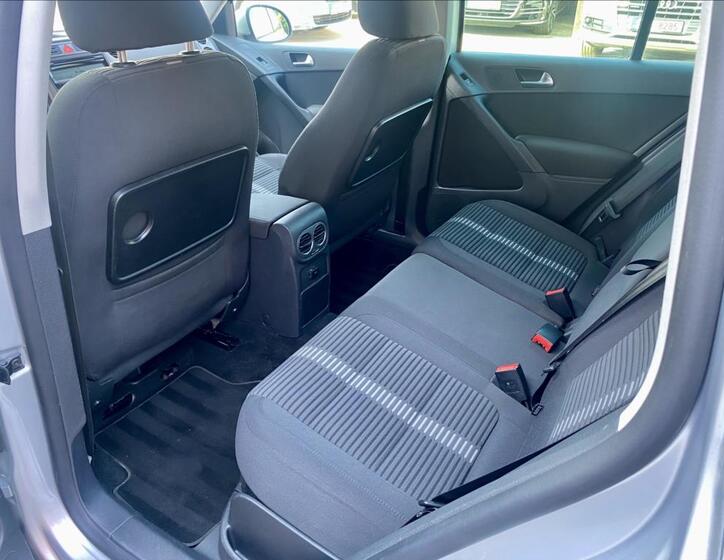 Volkswagen Tiguan 13
