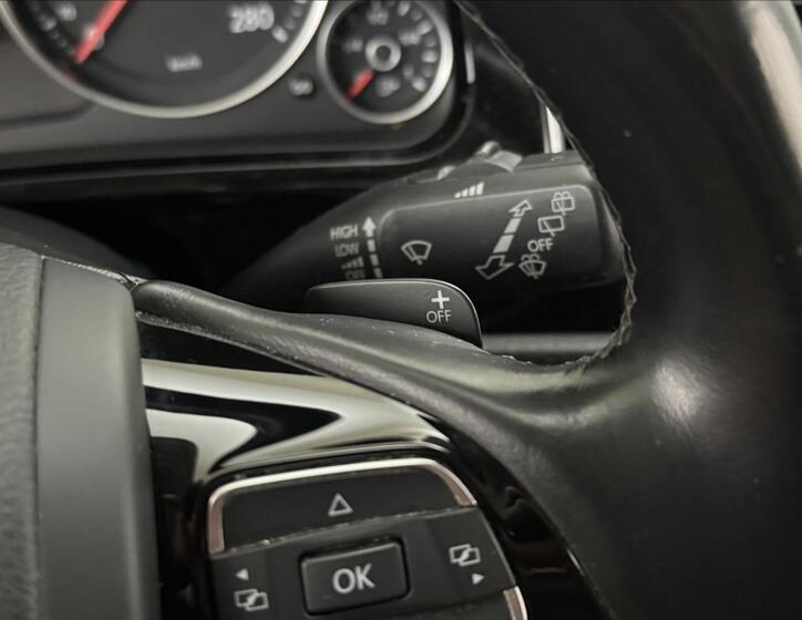 Volkswagen Touareg 13