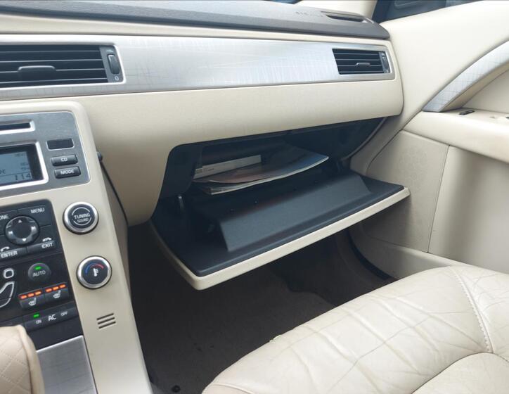 Volvo XC70 32