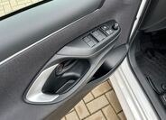 Toyota Yaris 14
