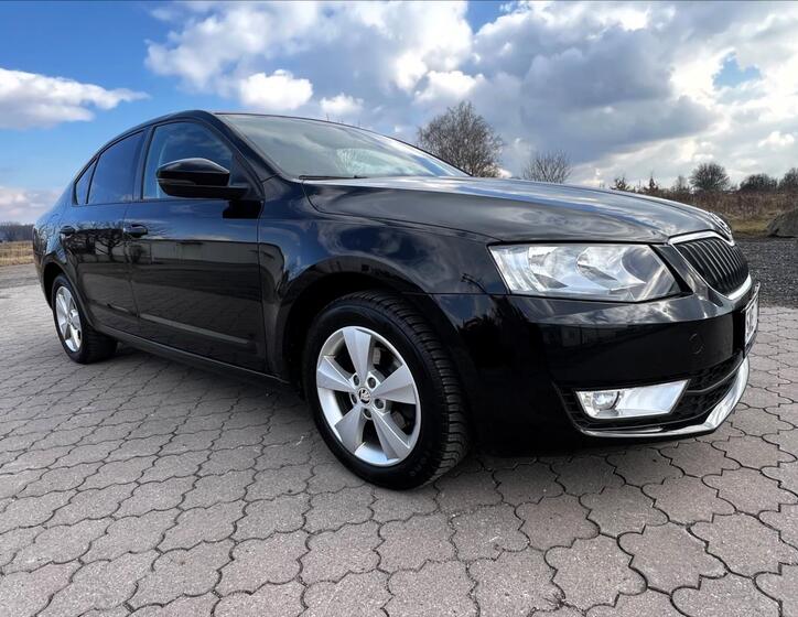 Škoda Octavia 12