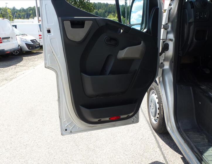 Opel Movano 15