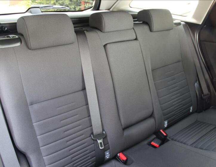 Toyota Auris 20