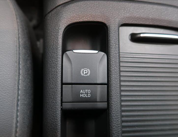 Hyundai i30 25