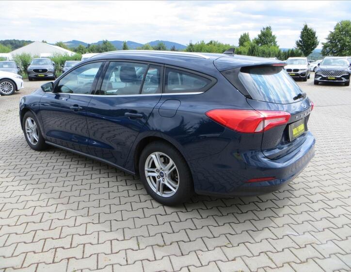 Ford Focus 5