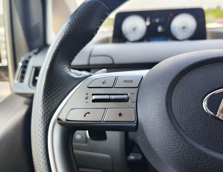Hyundai Staria 30