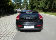 Volvo V40 8
