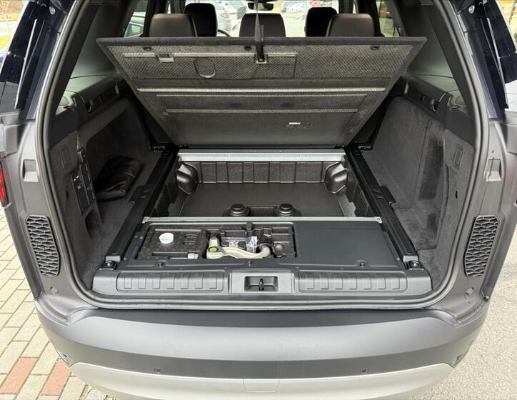 Land Rover Discovery 22