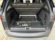 Land Rover Discovery 22