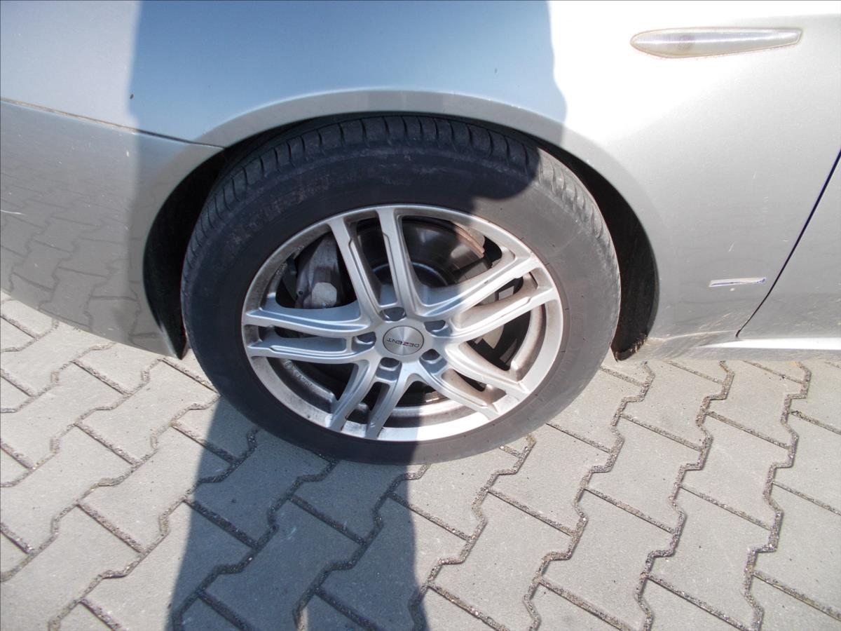 Alfa Romeo 159