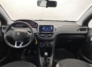 Peugeot 208 9
