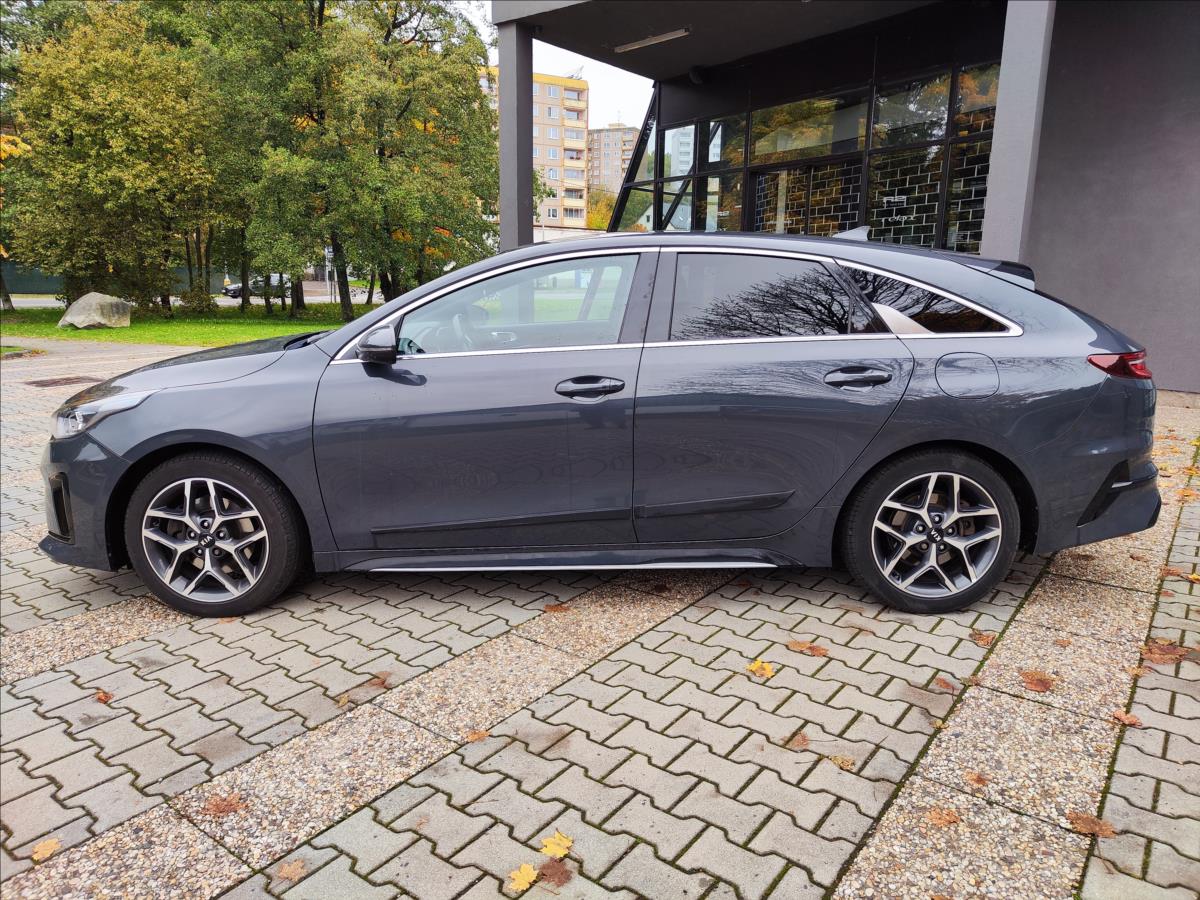 KIA ProCeed