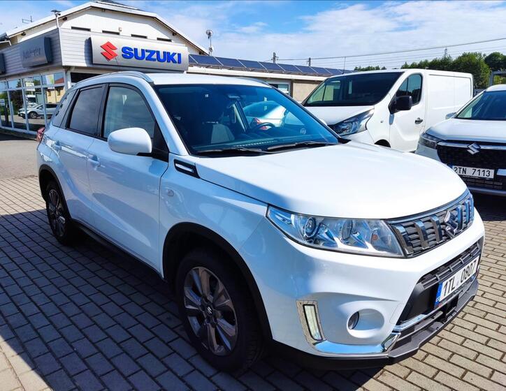 Suzuki Vitara 1