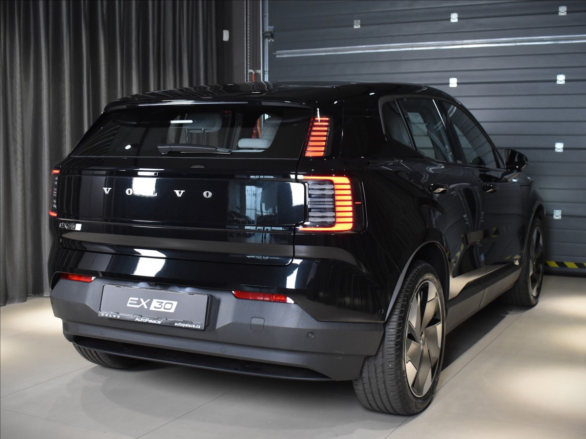 Volvo EX30