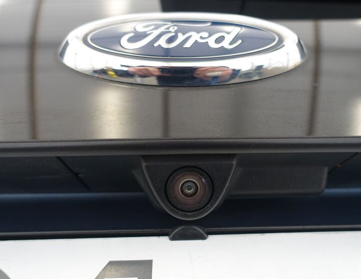 Ford Galaxy 28