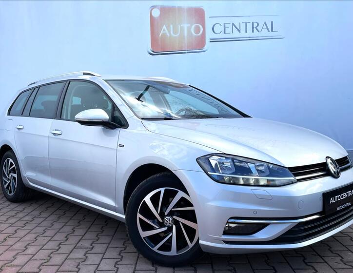 Volkswagen Golf 1