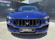 Maserati Levante 4
