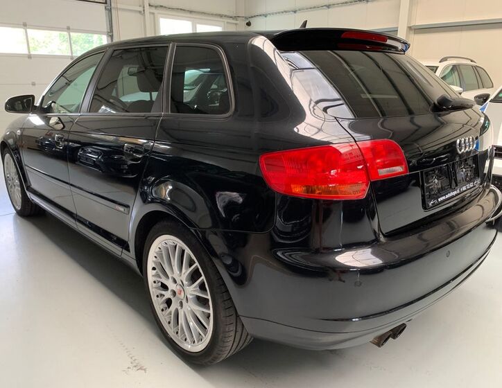 Audi A3 4