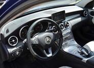 Mercedes-Benz Třídy C 12