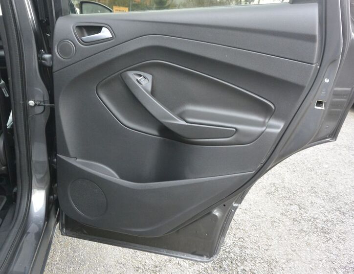 Ford Kuga 34