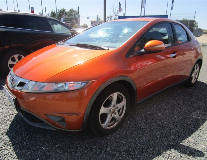 Honda Civic 1