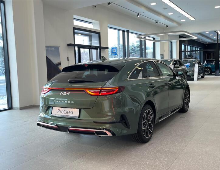 KIA ProCeed 5