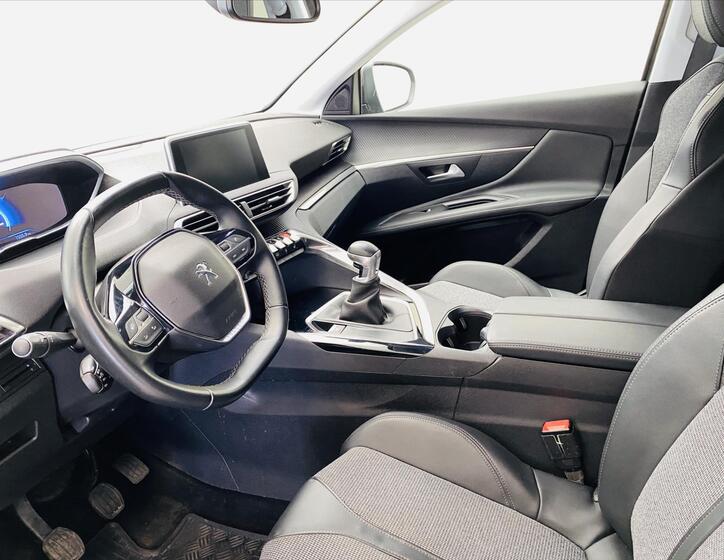 Peugeot 3008 5