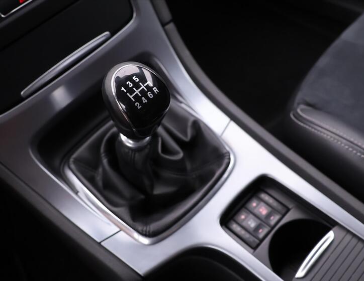 Ford Mondeo 29