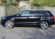 Audi Q7 6