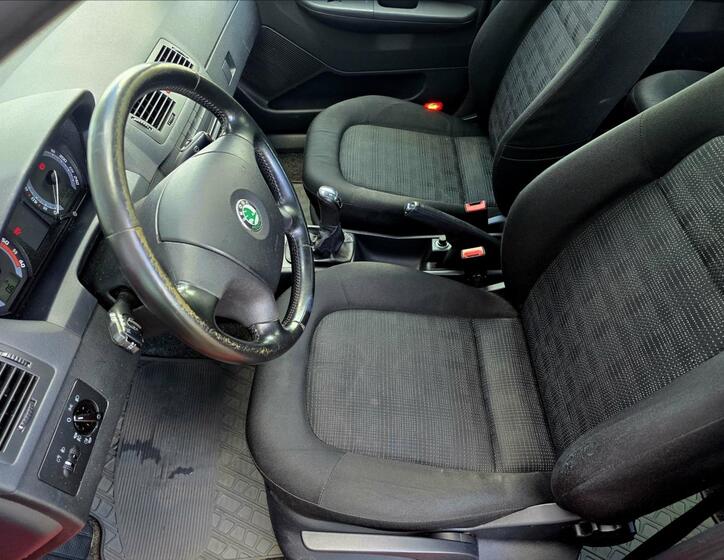 Škoda Fabia 13
