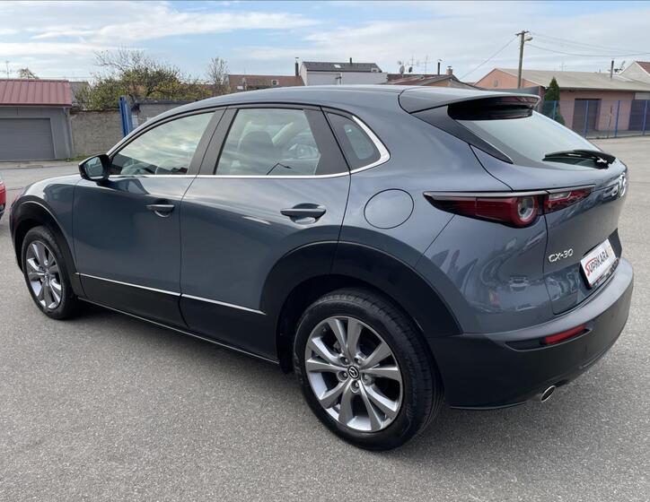 Mazda CX-30 8